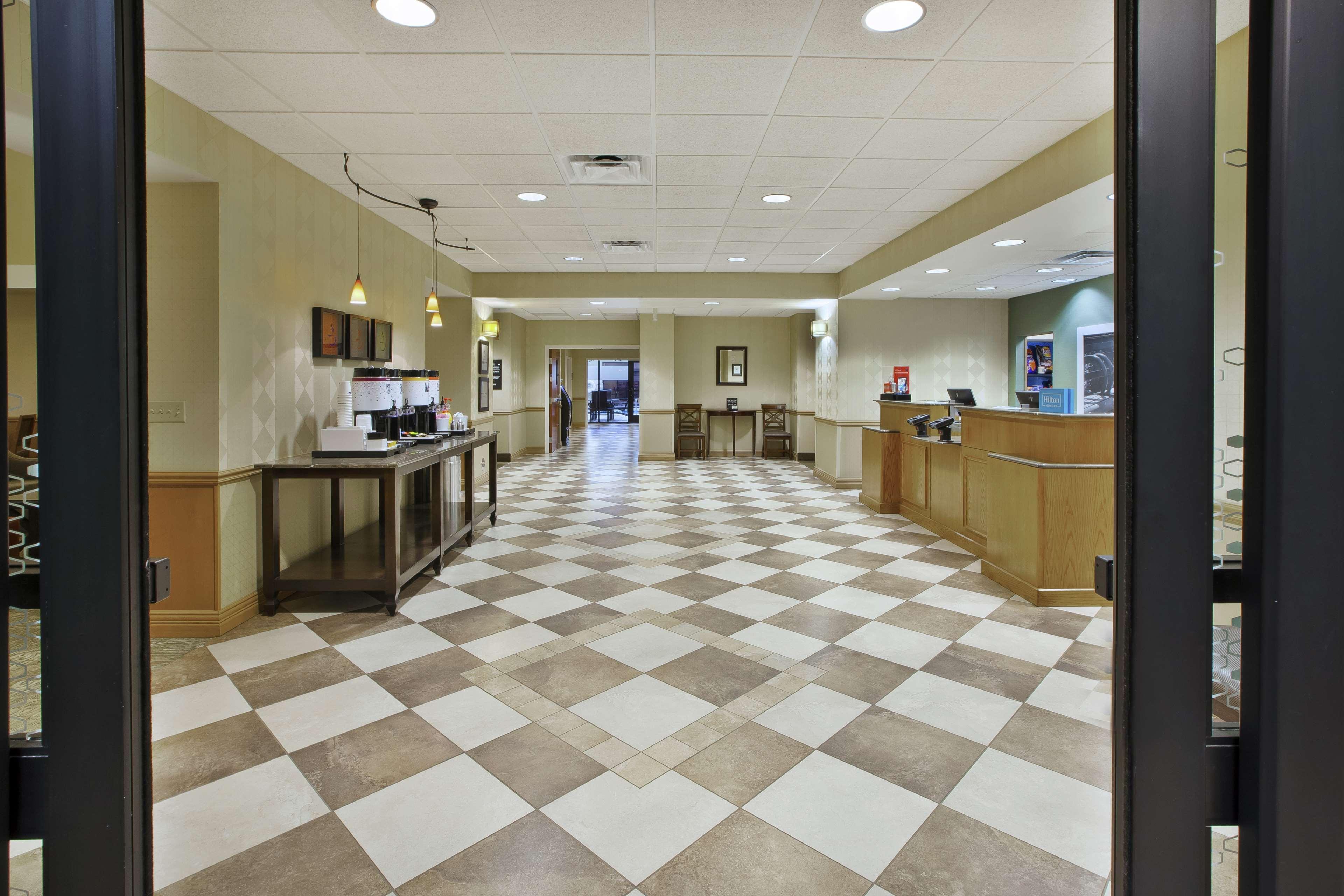 Hampton Inn & Suites Plattsburgh Zewnętrze zdjęcie