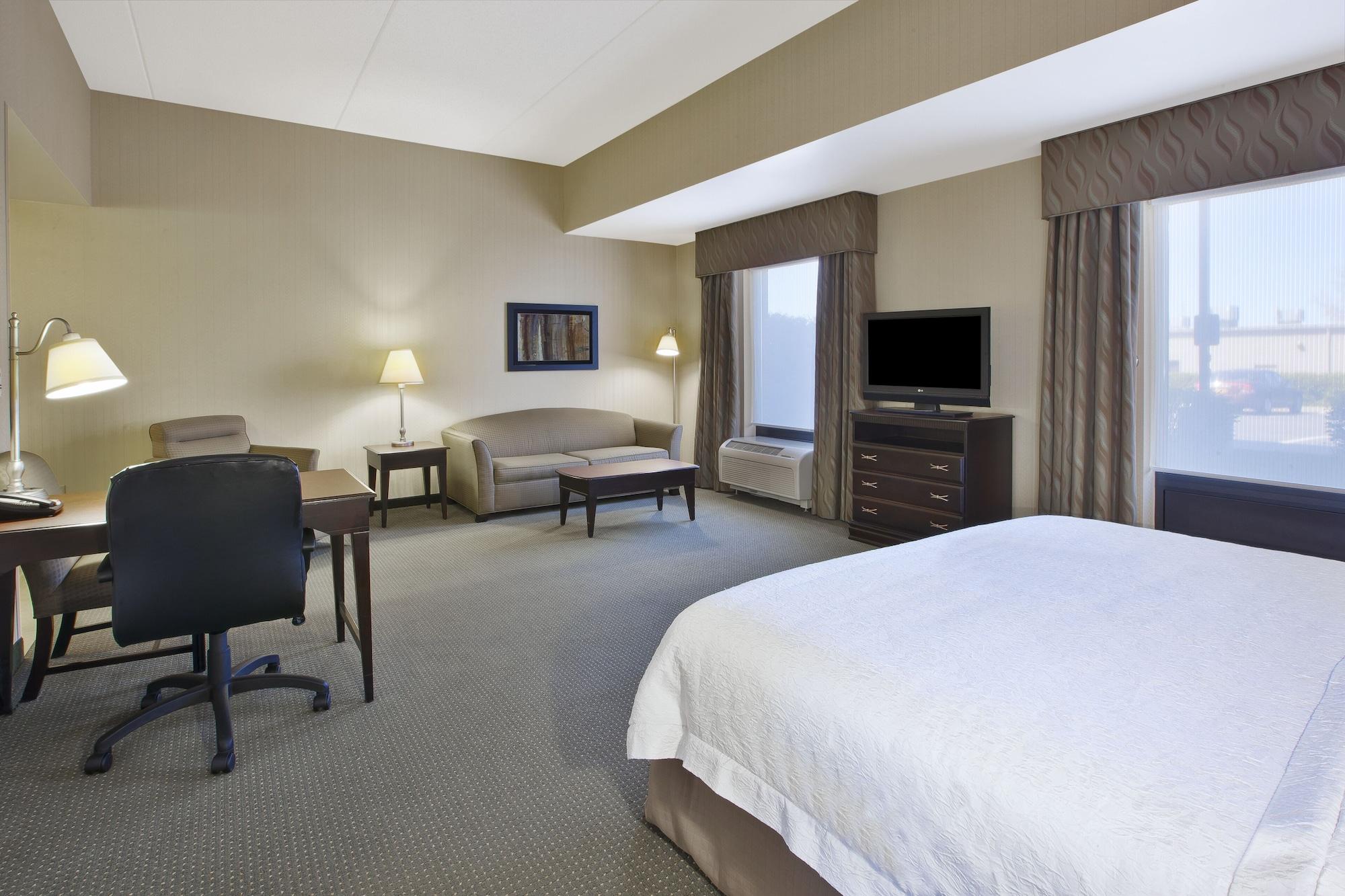Hampton Inn & Suites Plattsburgh Zewnętrze zdjęcie