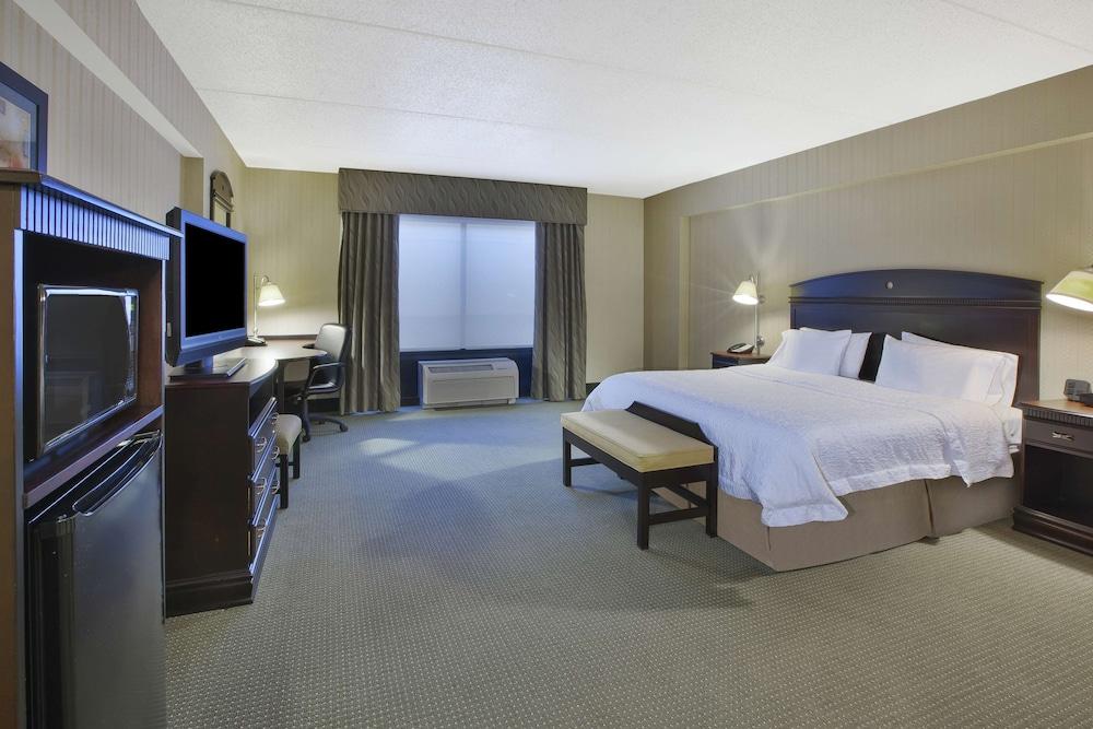 Hampton Inn & Suites Plattsburgh Zewnętrze zdjęcie