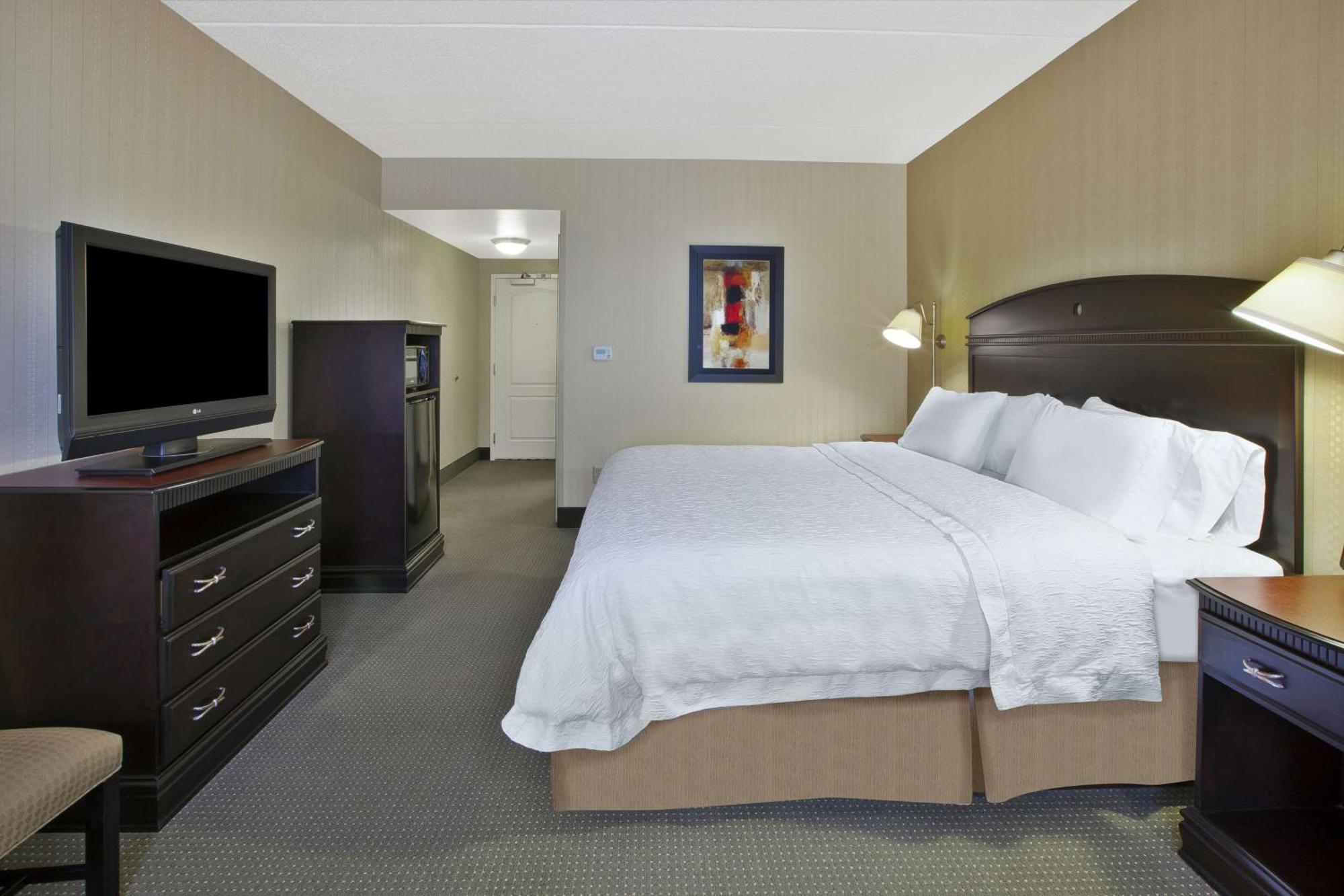Hampton Inn & Suites Plattsburgh Zewnętrze zdjęcie