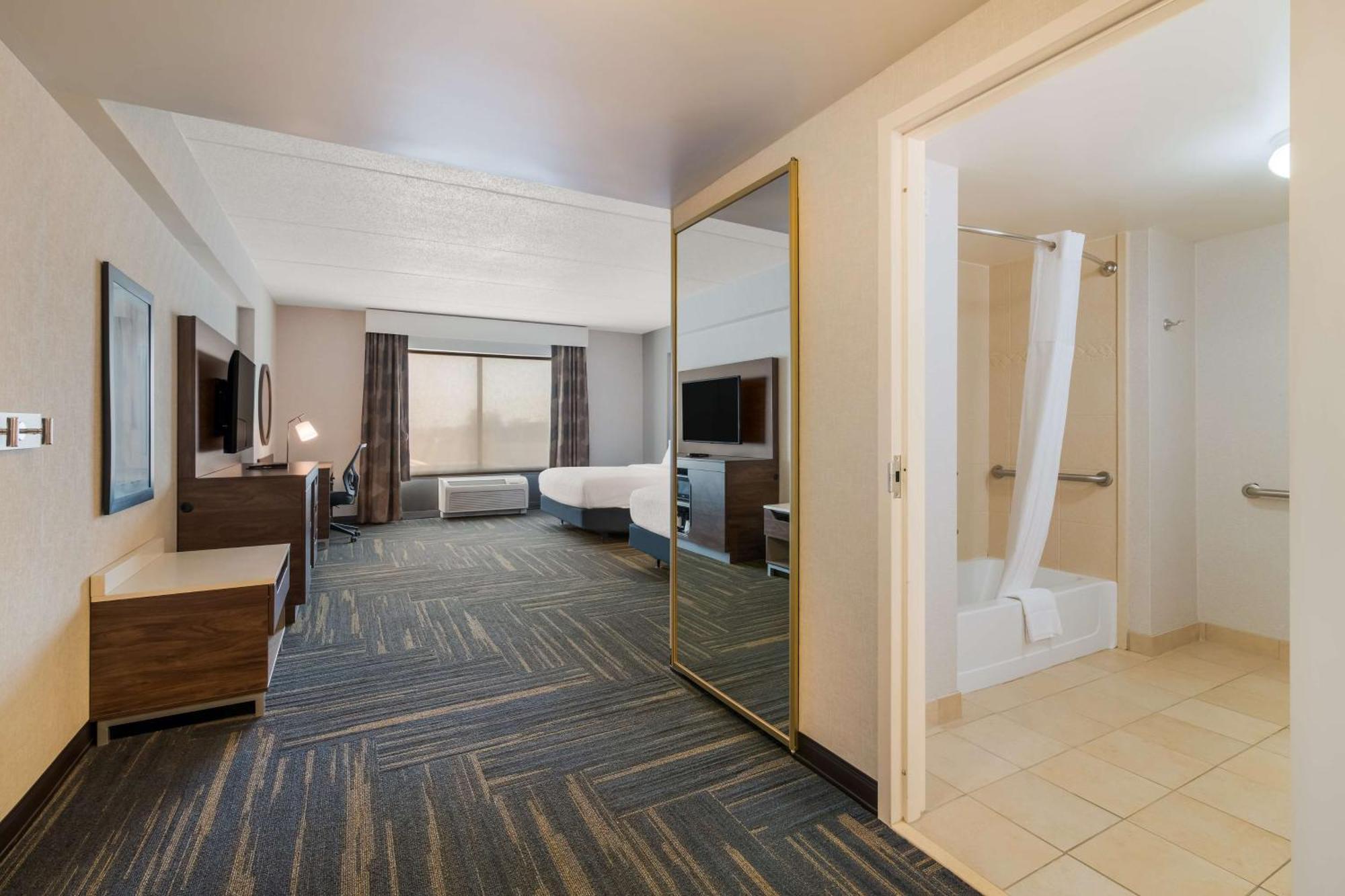 Hampton Inn & Suites Plattsburgh Zewnętrze zdjęcie