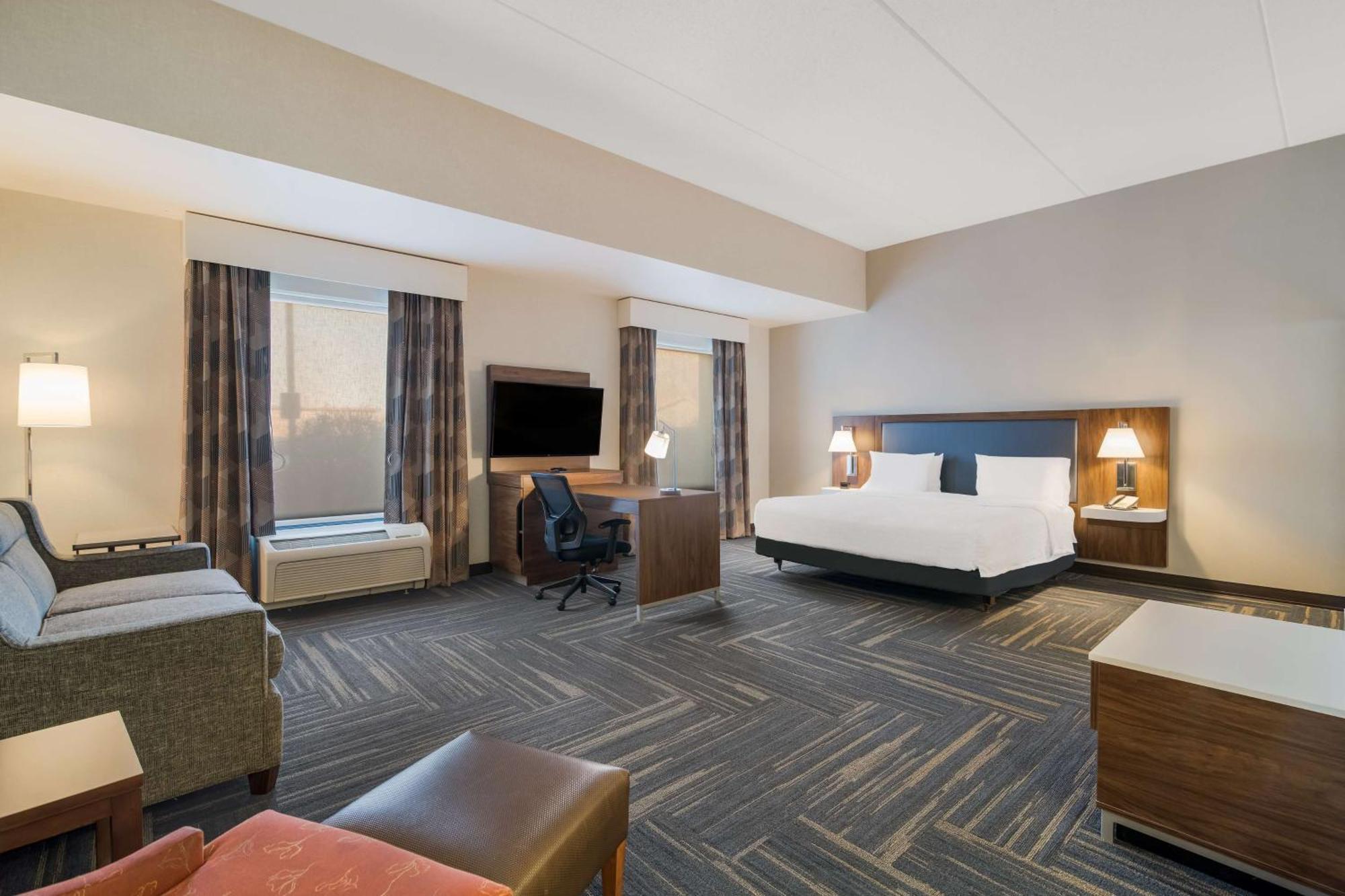 Hampton Inn & Suites Plattsburgh Zewnętrze zdjęcie