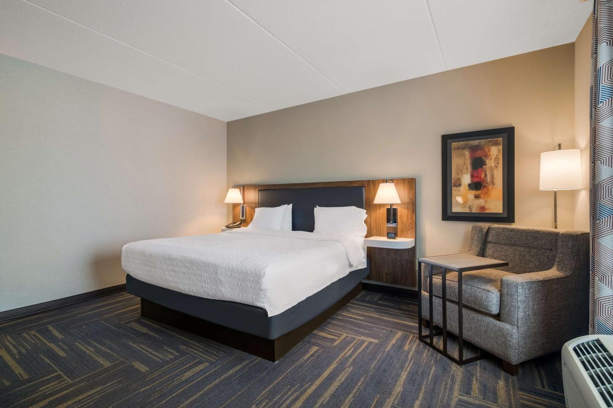 Hampton Inn & Suites Plattsburgh Zewnętrze zdjęcie