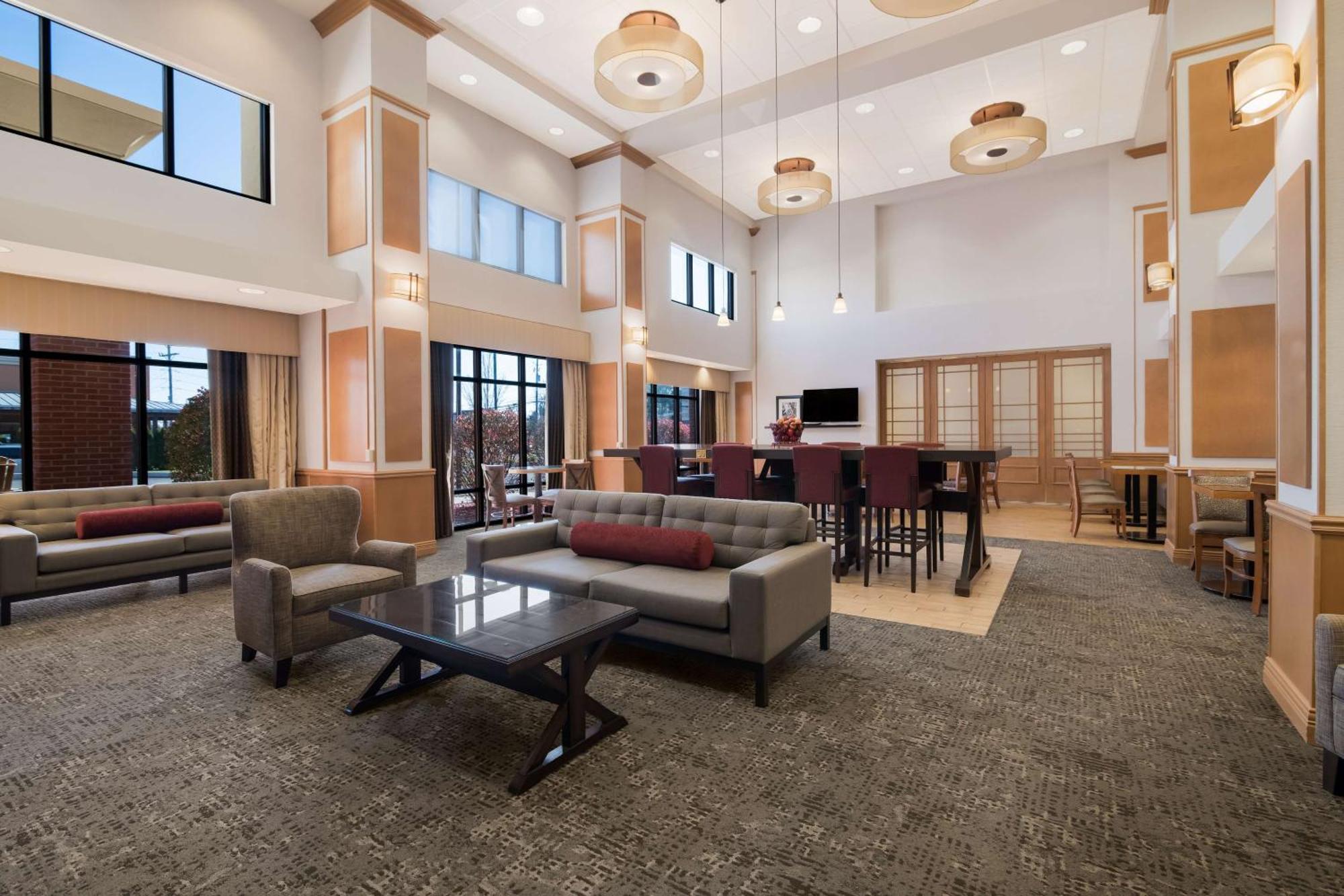 Hampton Inn & Suites Plattsburgh Zewnętrze zdjęcie